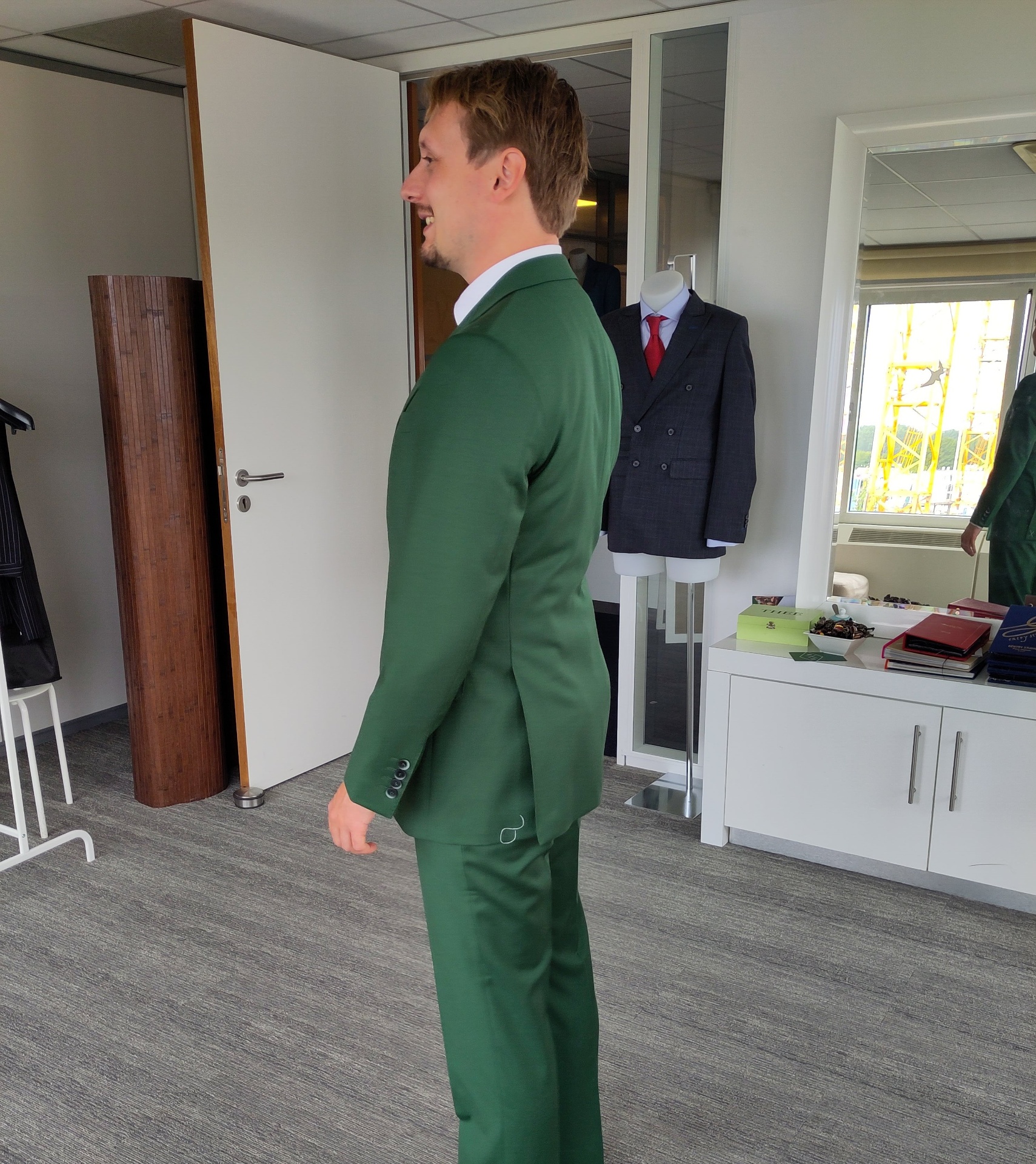 Smaragdgroen driedelig pak – foto 2